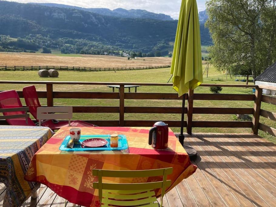 Chalet Cosy, Belle Vue, Dans Le Massif Du Vercors Lans-en-Vercors Exterior photo